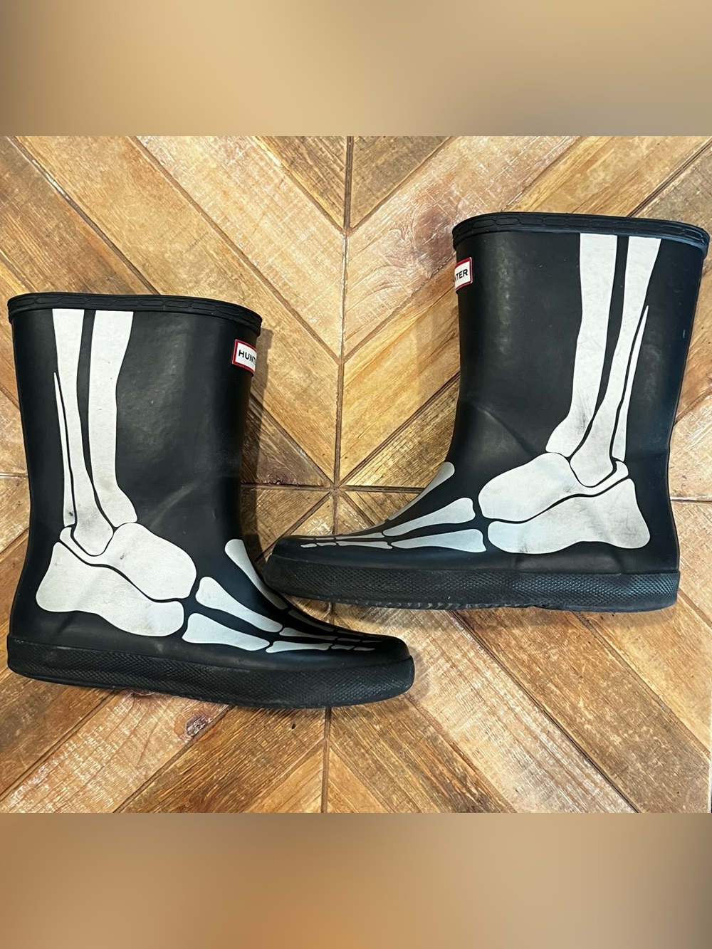 Hunter Kids Black Silver Skeleton Rain Boots Halloween Size 3 - Picture 12 of 16